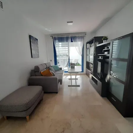 Apto. Gran Terraza Muy Cerca De La Playa *